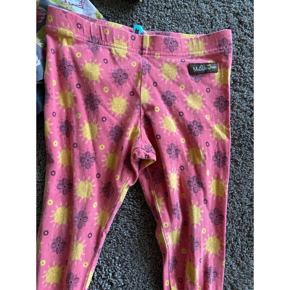 Matilda Jane Character Counts Floral Top Plus Ruffled Leggings- Size 2 - Picture 5 of 8